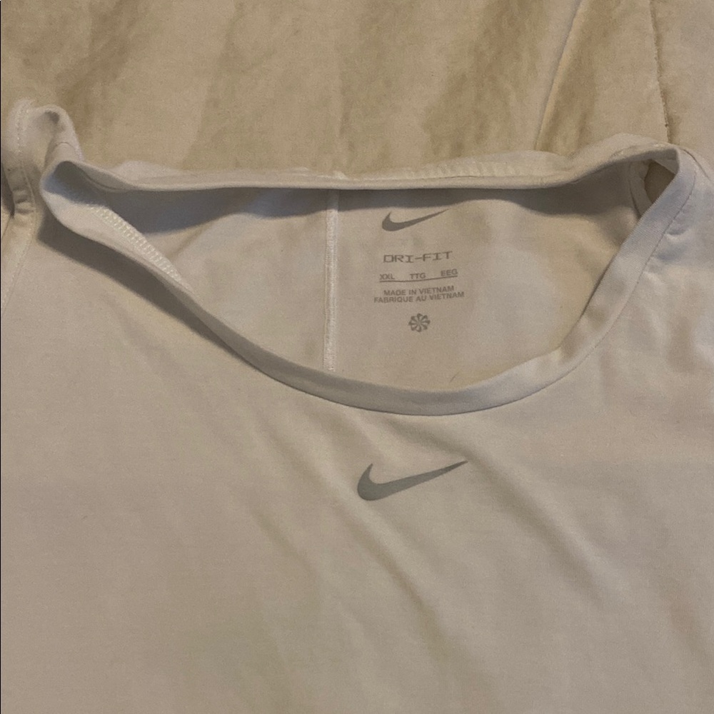 Nike Dri-FIT White T-Shirt Sleeveless